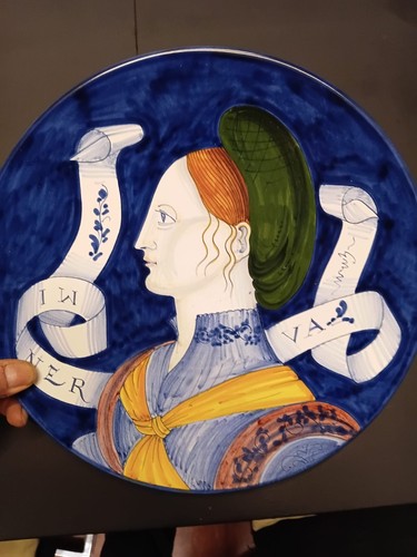 Piatto ceramica maiolica