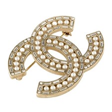 Spilla CHANEL impreziosita da