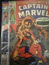 Lotto Captain Marvel #18 & #48