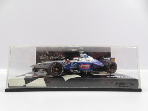 Minichamps 430980023 - 1:43,