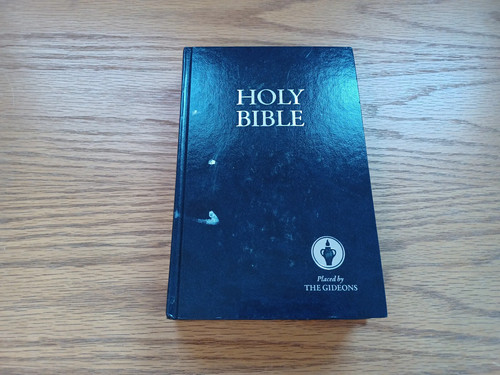 Holy bible 2013 - 2013, hardcover