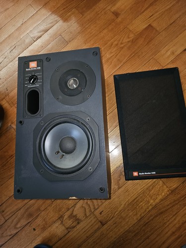 Altoparlante monitor studio