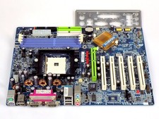 Gigabyte GA-K8NS 1.0 socket
