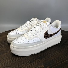 Nike Air Force 1 PLT.AF.ORM scarpe donna taglia 10 bianco oro leopardato DO2791-100