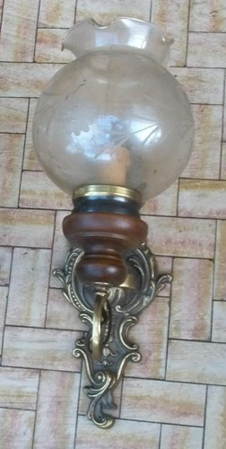 Antica applique legno - legno, bronzo