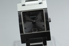 Raro orologio da donna grigio