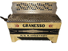 Fisarmonica a bottoni vintage