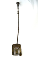 Antica vecchia stufa a legna