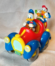 AUTO 313 DISNEY con PAPERINO e