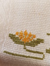 Lotto 4 asciugamani tessuti e ricamati a mano del 900 inserti a punto croce