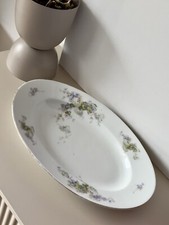 Antico piatto ovale in