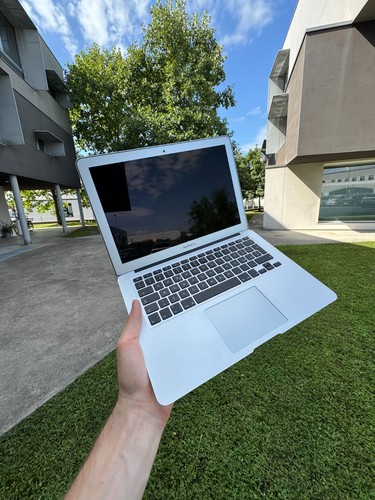 Apple macbook air - apple,