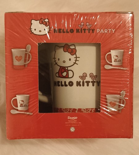 Hello kitty party mug - hello,