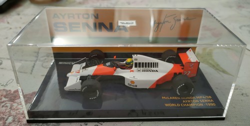 Minichamps 540904327 mclaren - minichamps,