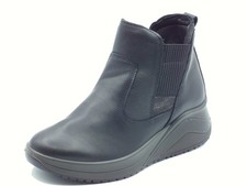 Igi&Co 8654200 Nappa Soft Nero Tronchetti con zeppa  per Donna in pelle