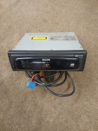 Philips 047 radio - philips,