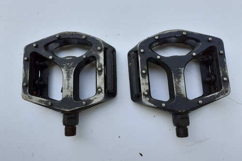 Coppia pedali aluminio per - in,