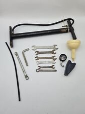 LOT TOOLS PUMP TIRE GAUGE WRENCH LADA NIVA DAF TOOL KIT BAG ATTREZZI no WILLY'S