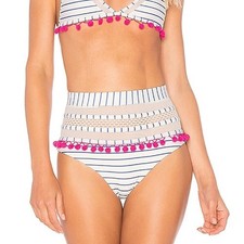 Bikini Tularosa Thessa vita