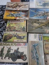 LOTTO DI 11 DIORAMA DA MONTARE