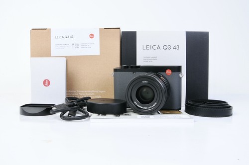 Leica - , q3