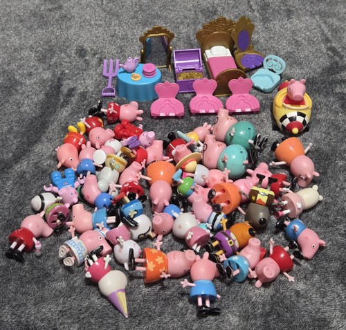 Peppa pig figures lot - pig,