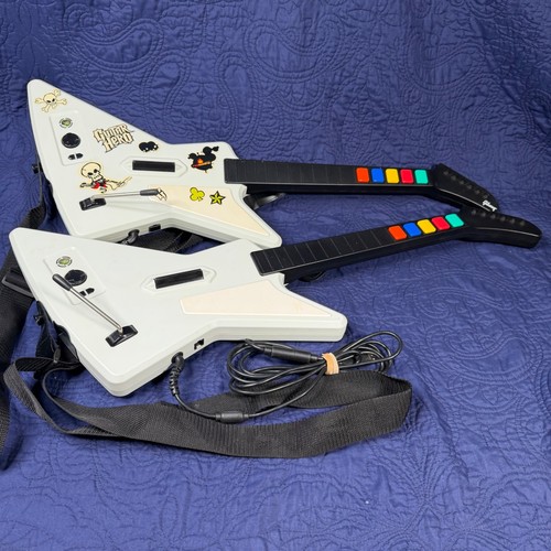 Pacchetto guitar hero - guitar,