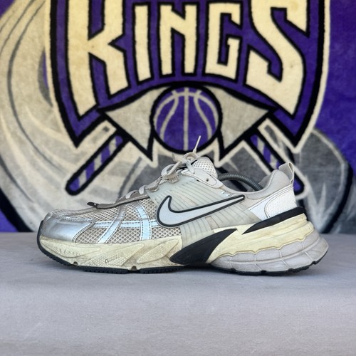 Taglia nike v2k run - 10,