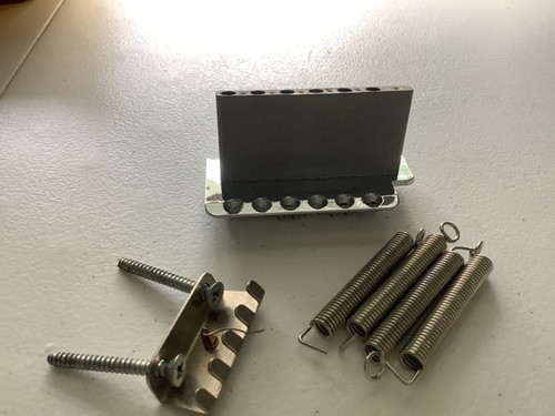 Ponte tremolo kramer - tremolo,