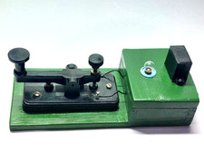 Antico attrezzo artigianale