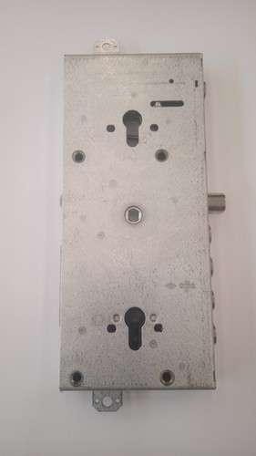 Serratura porta blindata - porta,