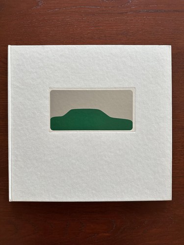 Grande brochure book large - /,
