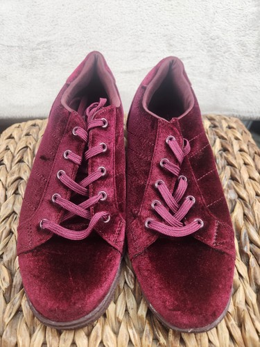 Scarpe sneakers basse