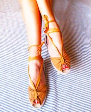 Zeppe Peggy Peep Toe stringate