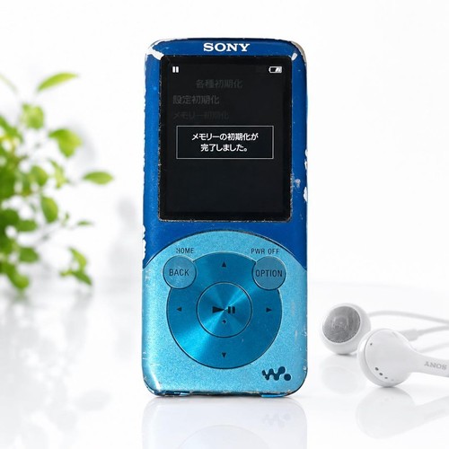 Sony s754 walkman - nw,