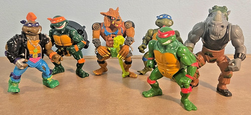 Set figurine playmates - 6,