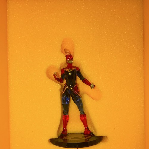 Statuina swaroski captain - statuina,