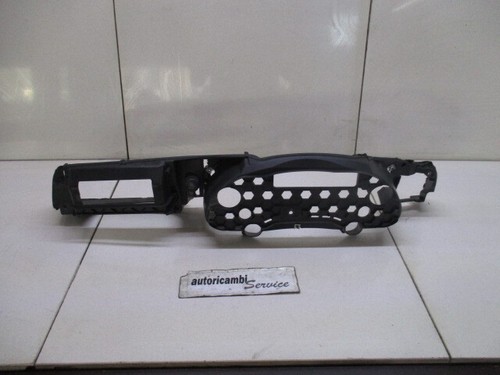8t0853905 supporto plancia - 8t0853905,