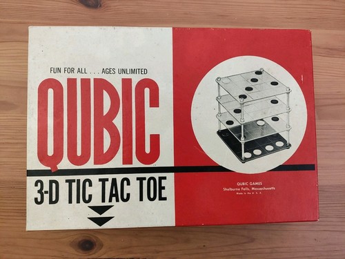 Qubic gioco vintage tic - qubic, 3d