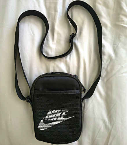 Borsa tracolla nike nera - a,
