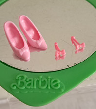 1987 Barbie Perfume Pretty orecchini, scarpe Indonesia Mattel