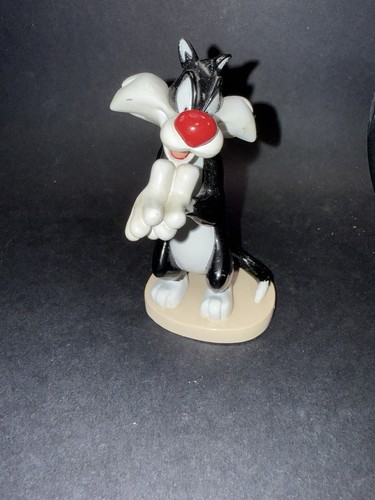 Looney tunes silvestro - looney,
