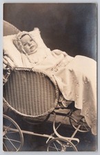 Cartolina RPPC occhio aperto