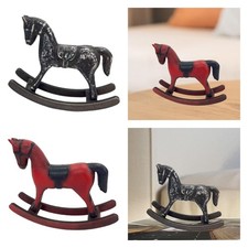 Figurina cavallo dondolo - di,