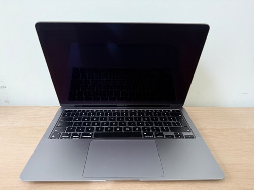 Apple macbook air m1 - 13",