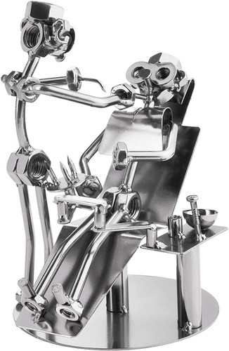 Brubaker dentist fatto mano - a,