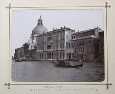 DETAILED PHOTOGRAPH ALBUM