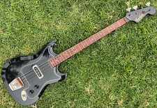 Basso vintage Hagstrom H1B