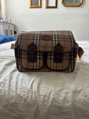 Burberry vintage messenger - burberry,