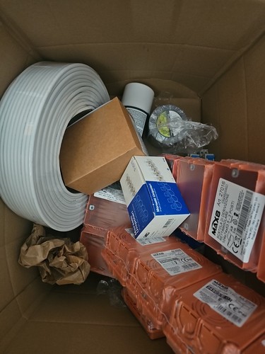 Stock prodotti elettrici - stock,